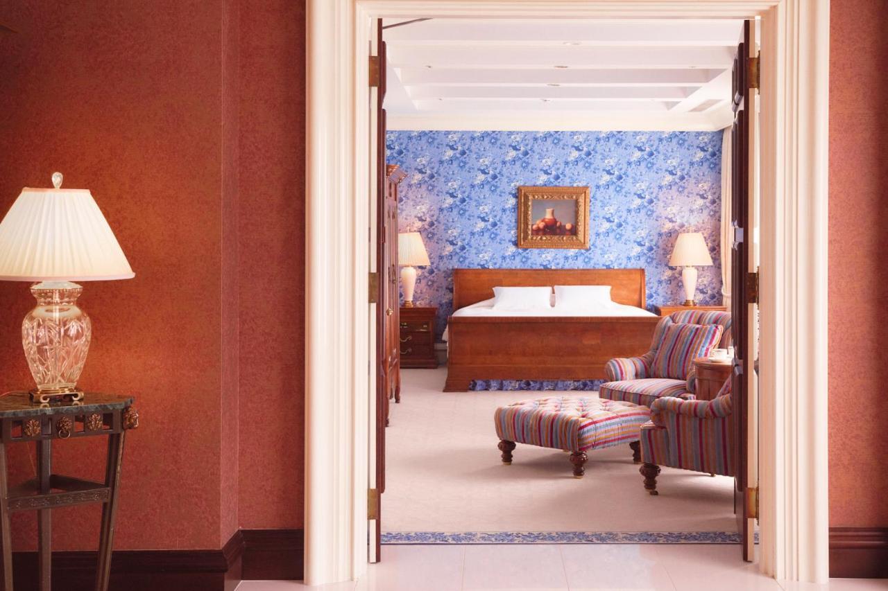 Omo7 Asahikawa By Hoshino Resorts Extérieur photo A suite at the Four Seasons Hotel, Hong Kong